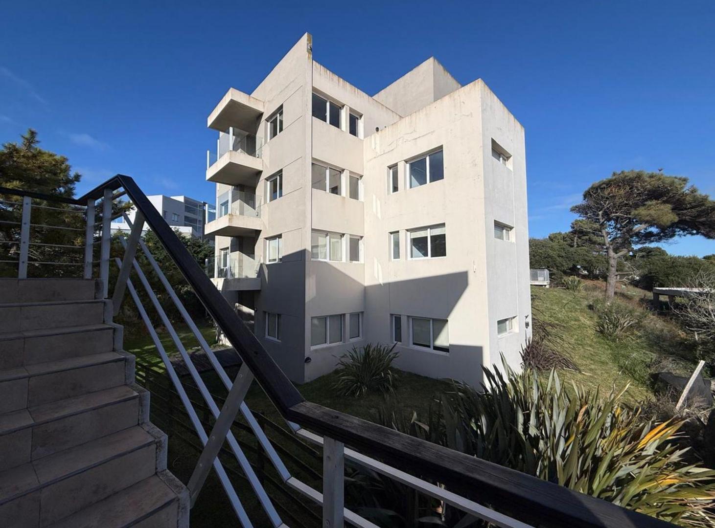 Foto de DEPARTAMENTO EN VENTA DOS AMBIENTES VILLA GESELL, imagen 1