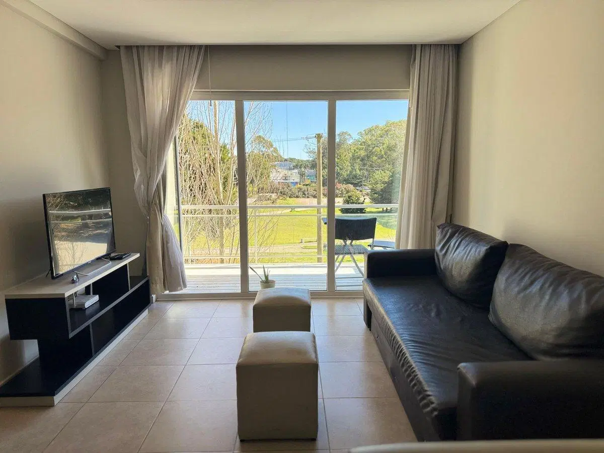 Departamento venta Pinamar Moderno Piscina 1