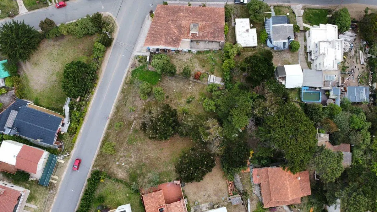 EXCELENTE LOTE A LA VENTA EN MAR DE OSTENDE 5
