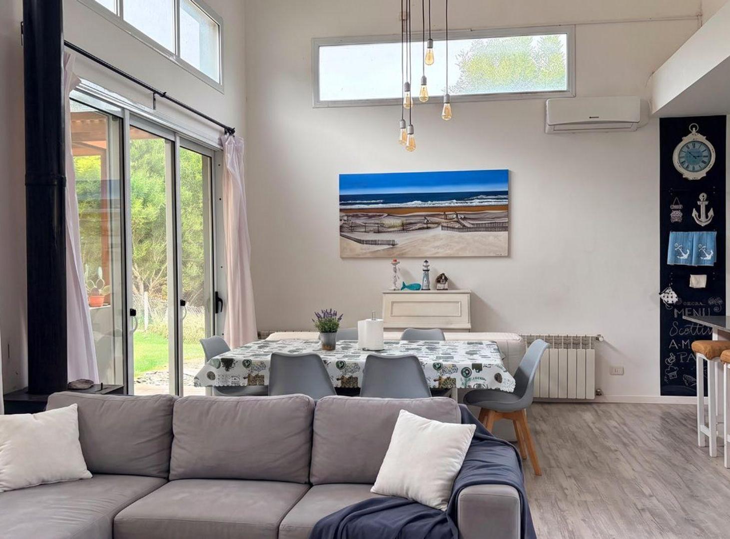 Foto de Casa Venta Costa Esmeralda Barrio Ecuestre, imagen 2