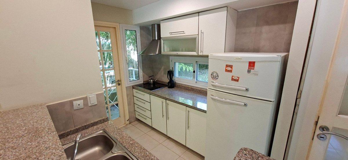 Foto de Departamento en Venta Mar de Las Pampas PB Jardin, imagen 4
