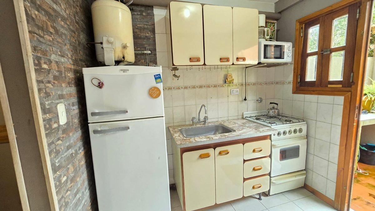 Foto de TRIPLEX EN VENTA 3 AMBIENTES SAN BERNARDO, imagen 4