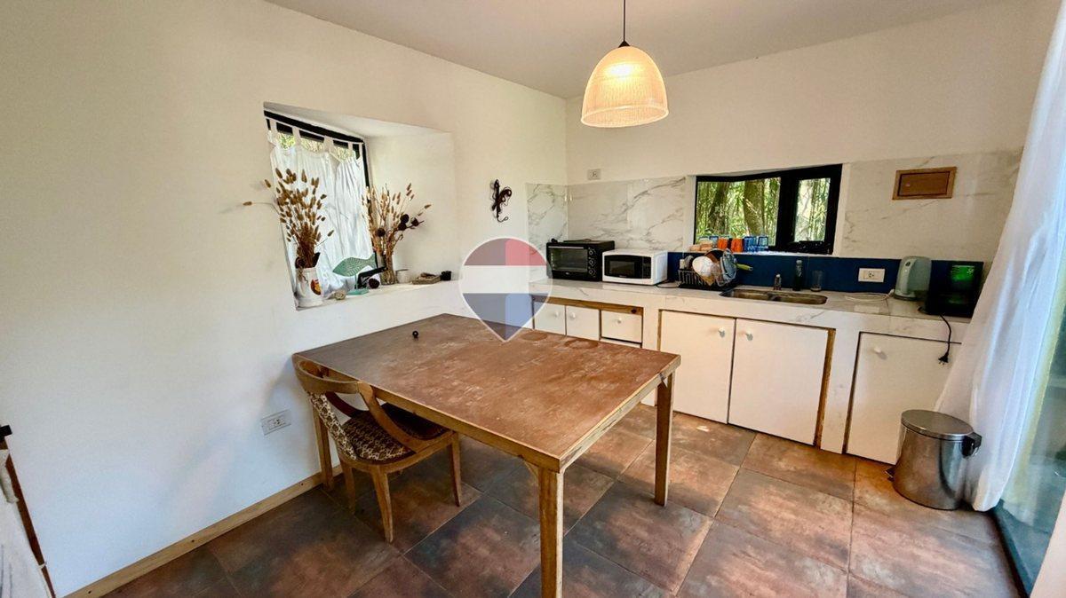 Foto de VENTA CASA TRES AMBIENTES MAR AZUL, imagen 3