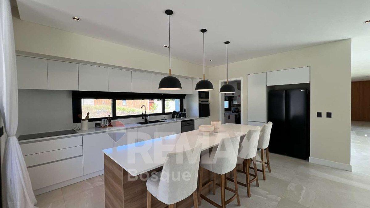 Foto de Casa 6 ambientes - Anticipo + Cuotas, imagen 2