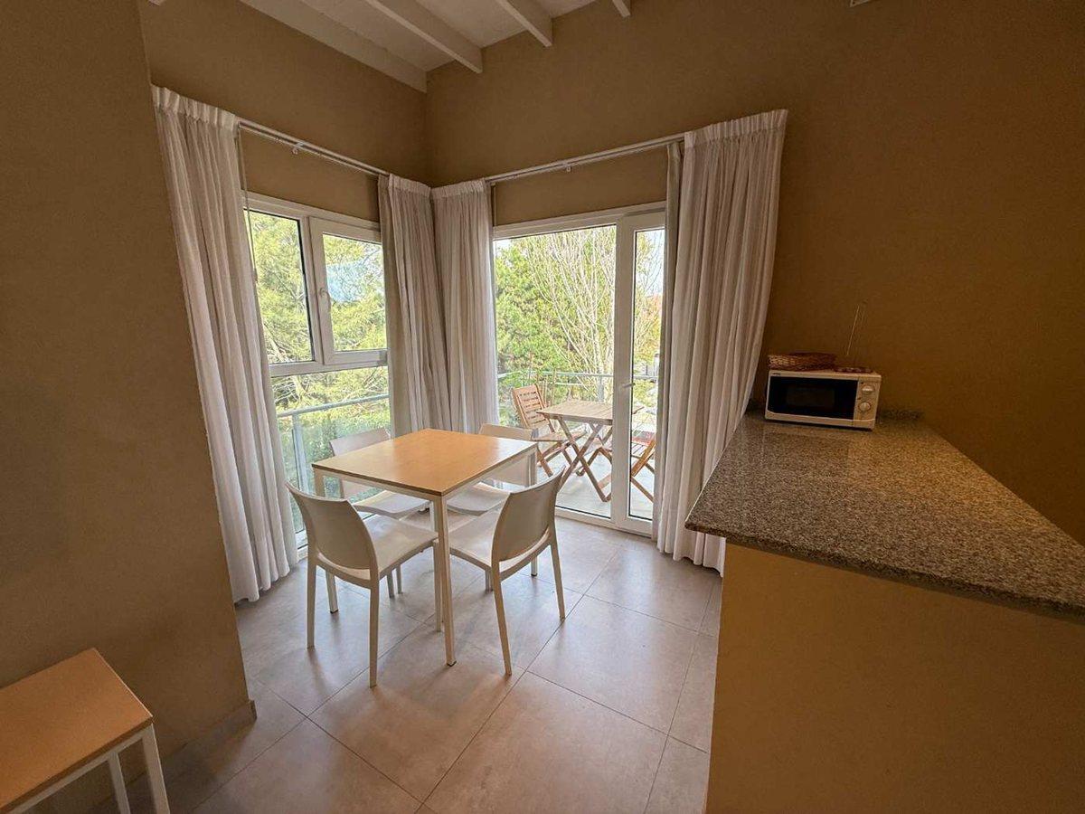 Foto de DEPARTAMENTO VENTA VALERIA DEL MAR 2 AMB COCHERA, imagen 2