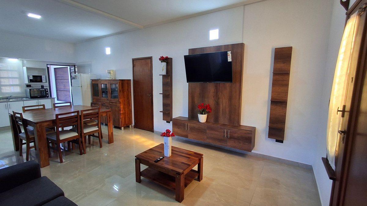 Foto de VENTA CASA Y DEPARTAMENTO VALERIA DEL MAR PINAMAR, imagen 3