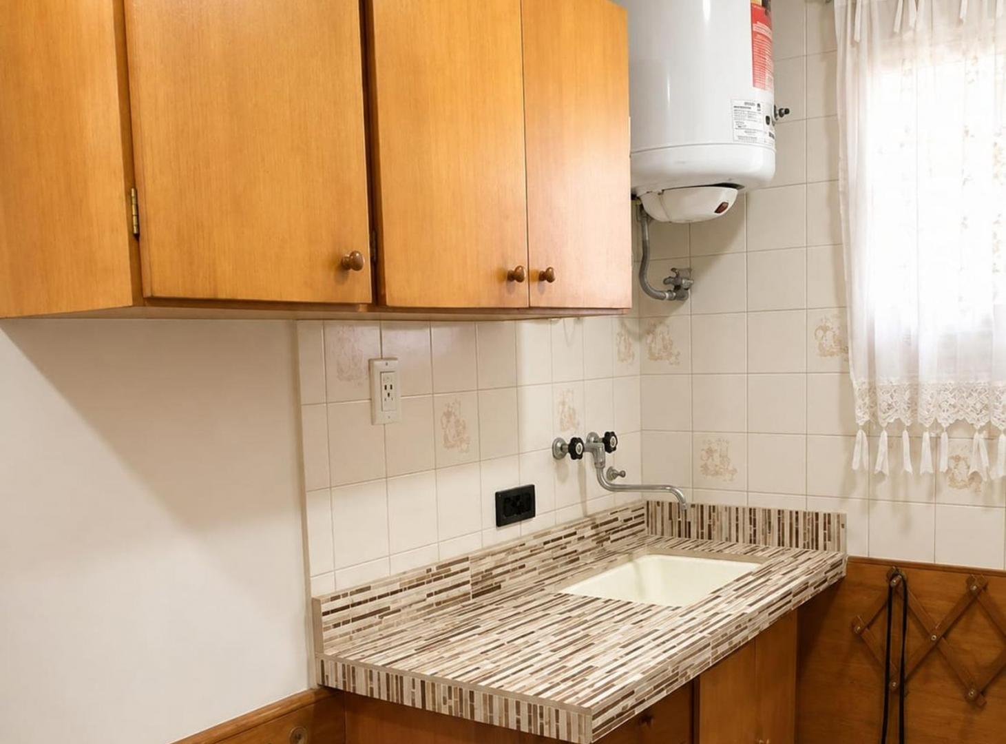 Foto de DEPARTAMENTO VENTA MAR DE AJO, imagen 2