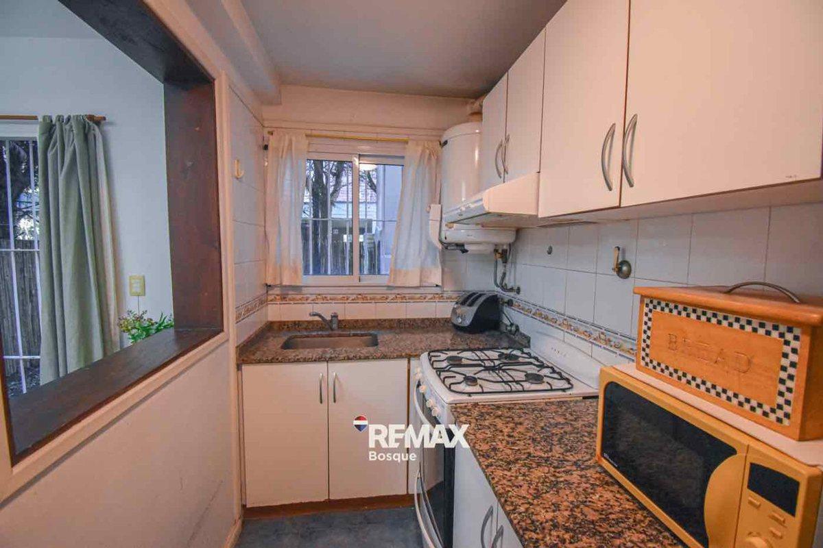 Foto de VENTA DEPARTAMENTO EN PINAMAR, imagen 5