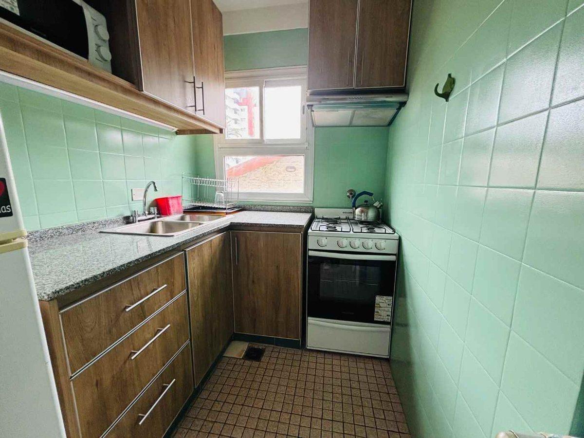 Foto de Departamento en Venta 4 ambientes V. Gesell centro, imagen 3