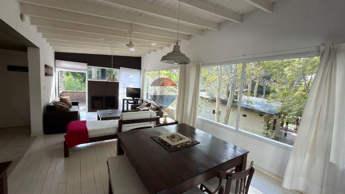 Foto de VENTA CASA TRES AMBIENTES EN MAR AZUL, imagen 2