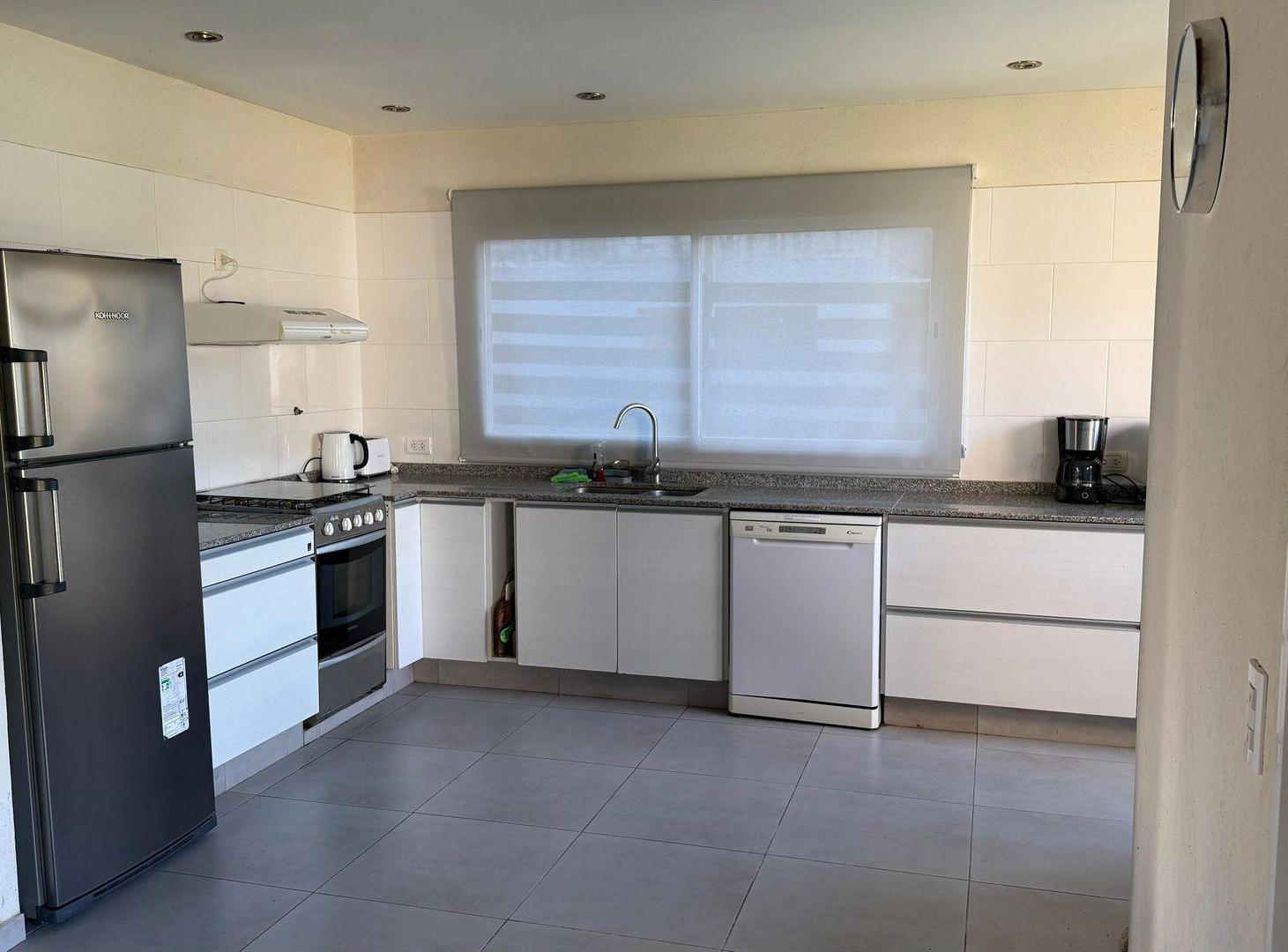 Foto de venta casa Costa Esmeralda, imagen 1