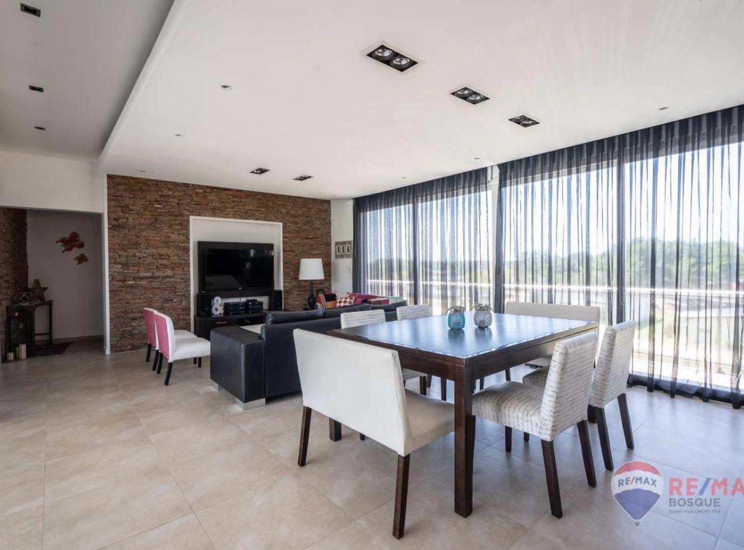 Foto de CASA EN VENTA EN COSTA ESMERALDA, imagen 3