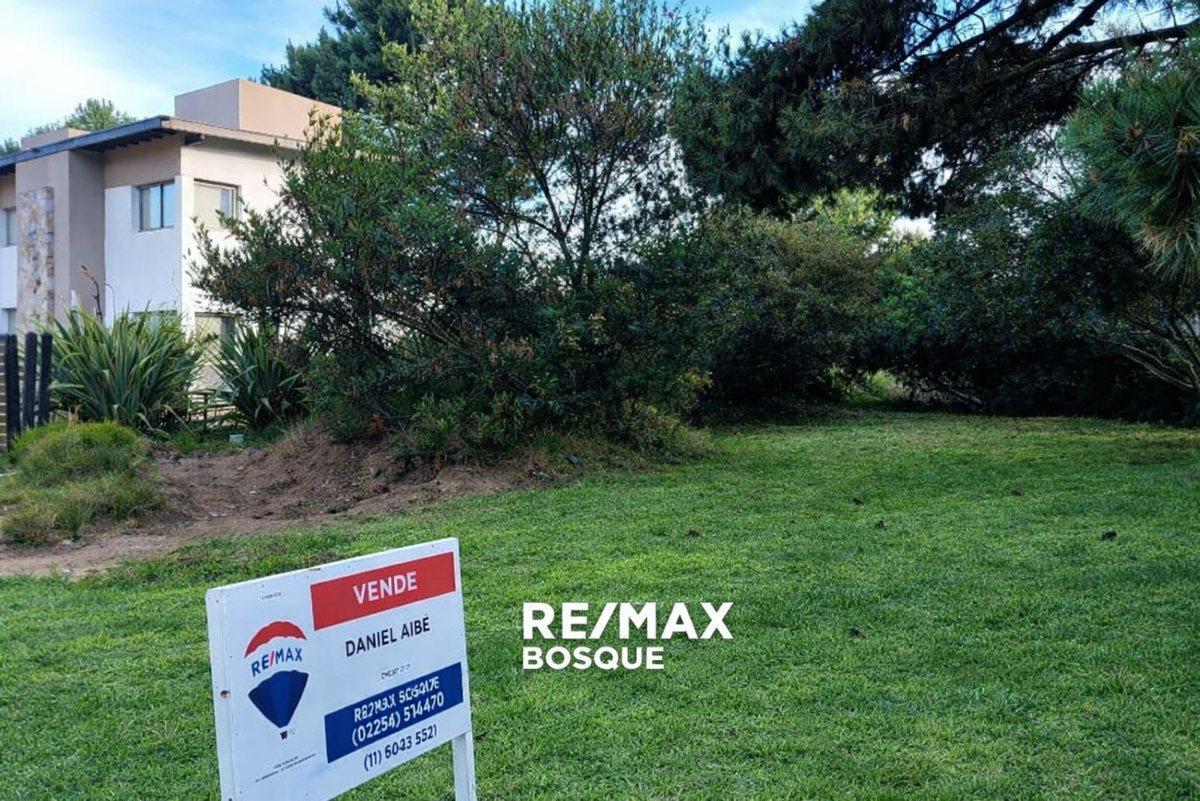 Foto de LOTE MULTIFAMILIAR VENTA LAS GAVIOTAS VILLA GESELL, imagen 3