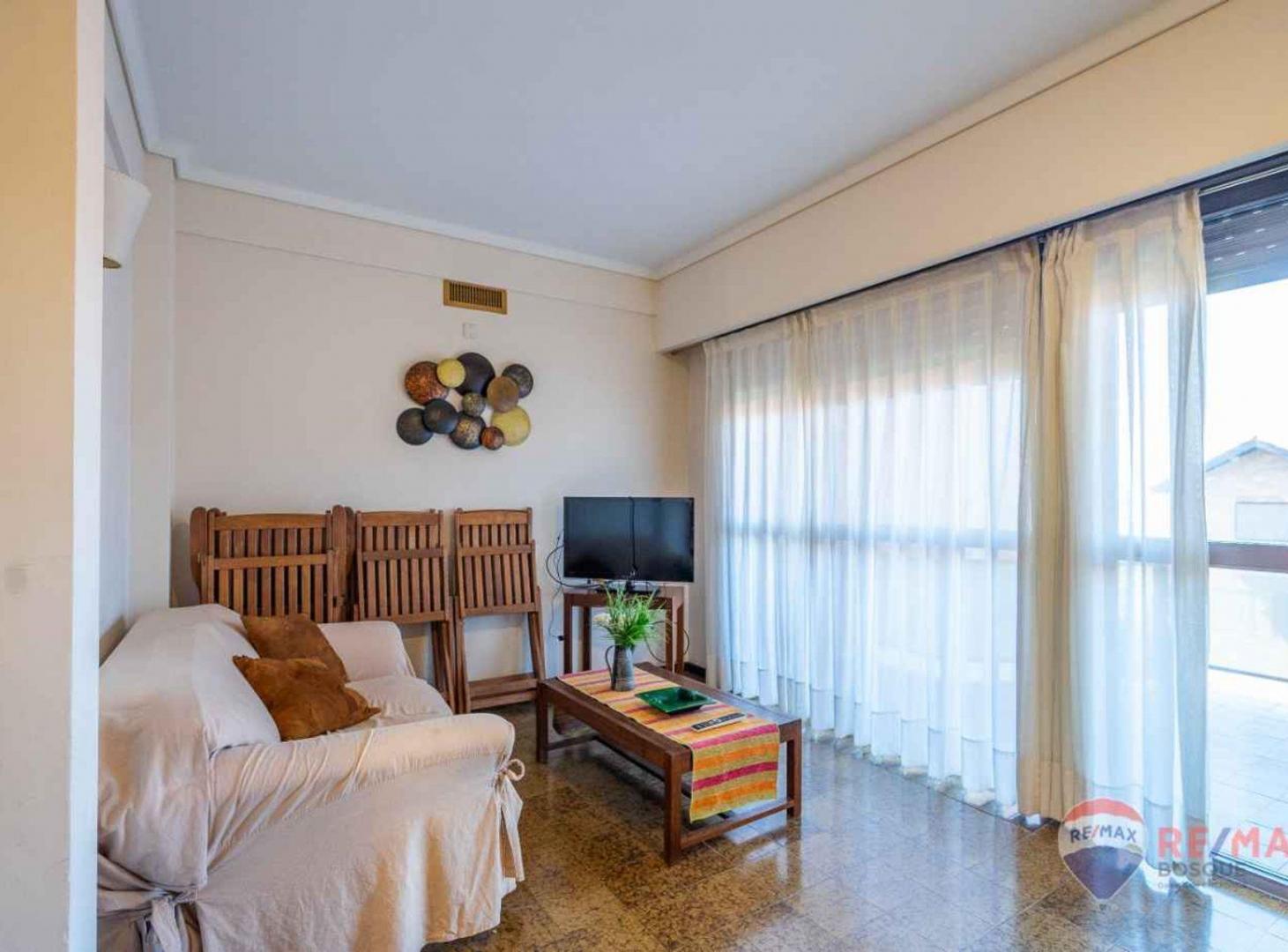 Foto de DEPARTAMENTO VENTA PINAMAR 5 AMB COCHERA VISTA MAR, imagen 2