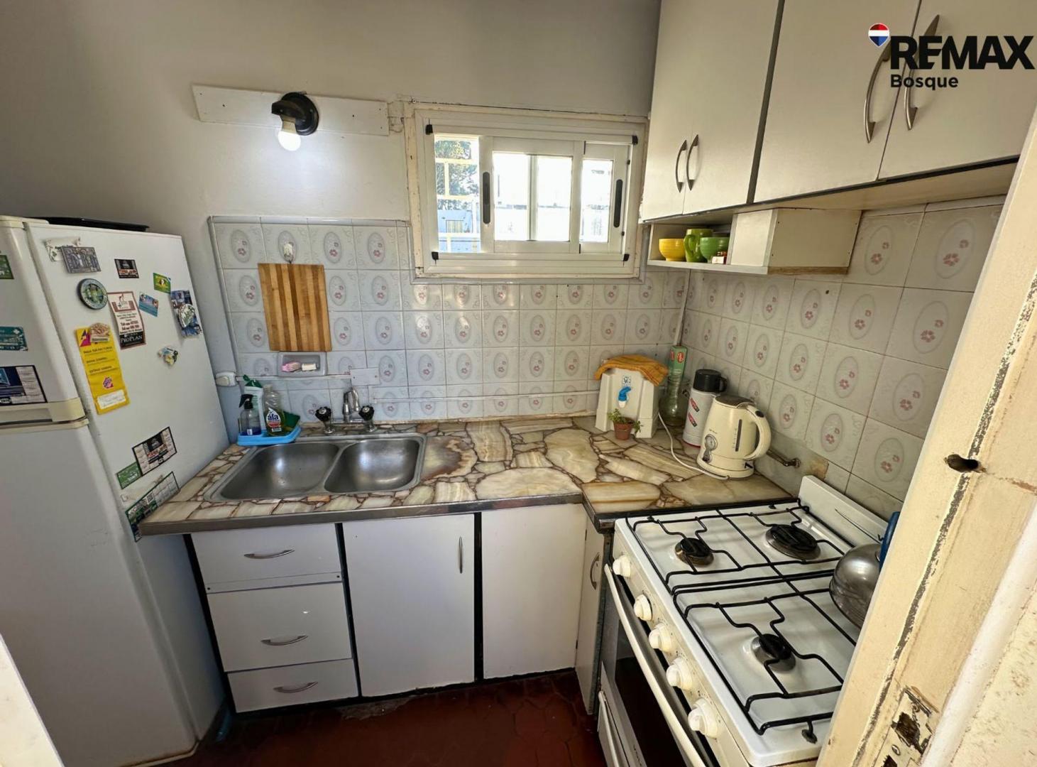 Foto de VENTA DEPARTAMENTO VILLA GESELL 3 AMB GAS NATURAL, imagen 2