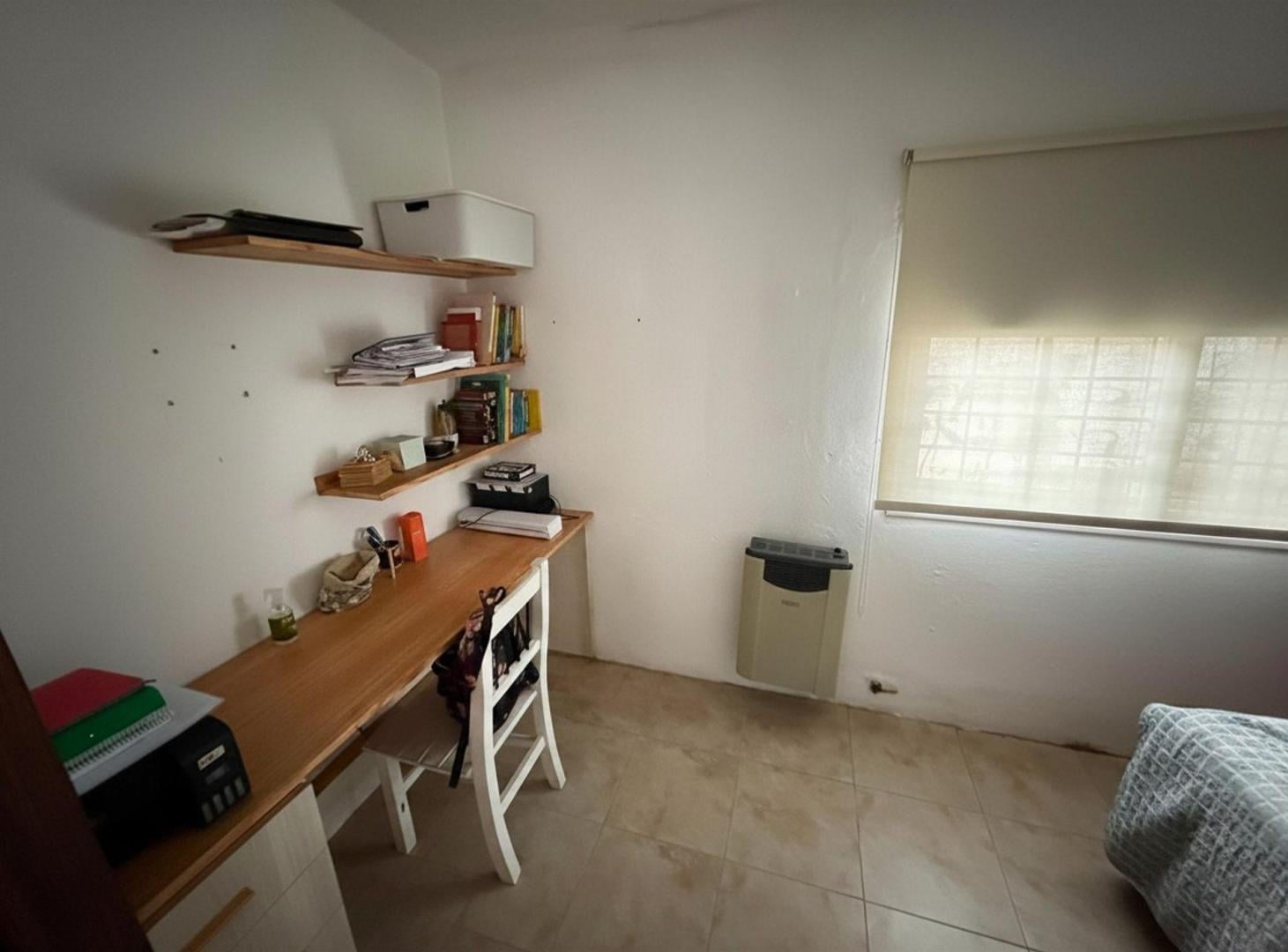 Foto de VENTA CASA GESELL ZONA GOLF GAS NATURAL 3 DORM, imagen 4