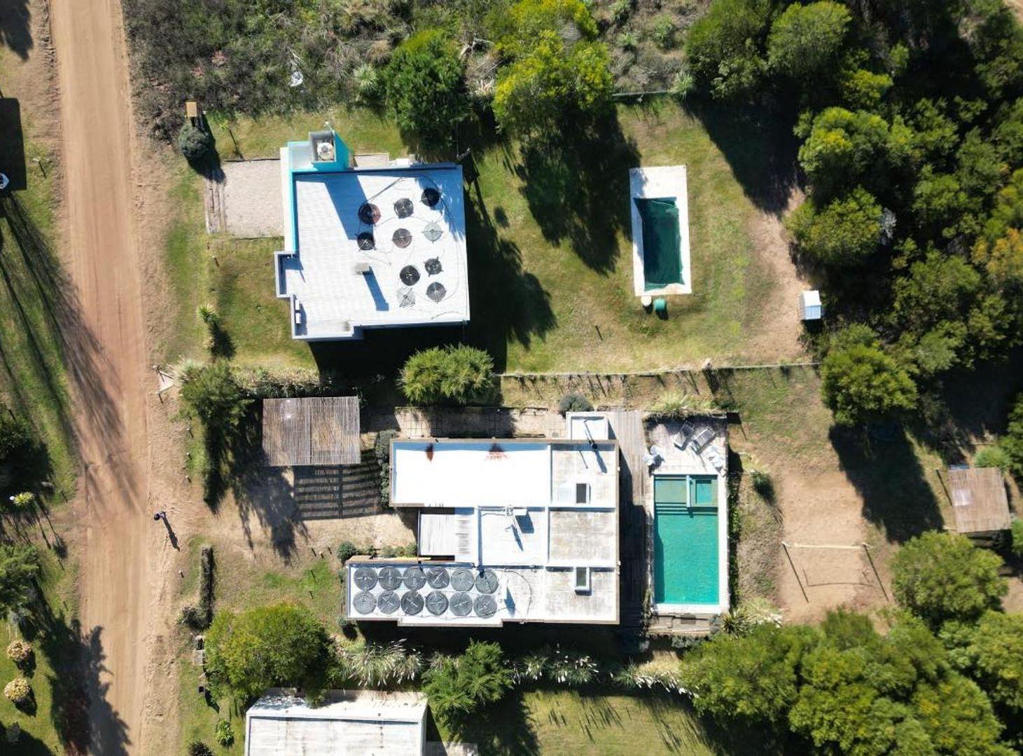 Foto de CASA VENTA COSTA ESMERALDA PILETA CLIMATIZADA RI, imagen 1