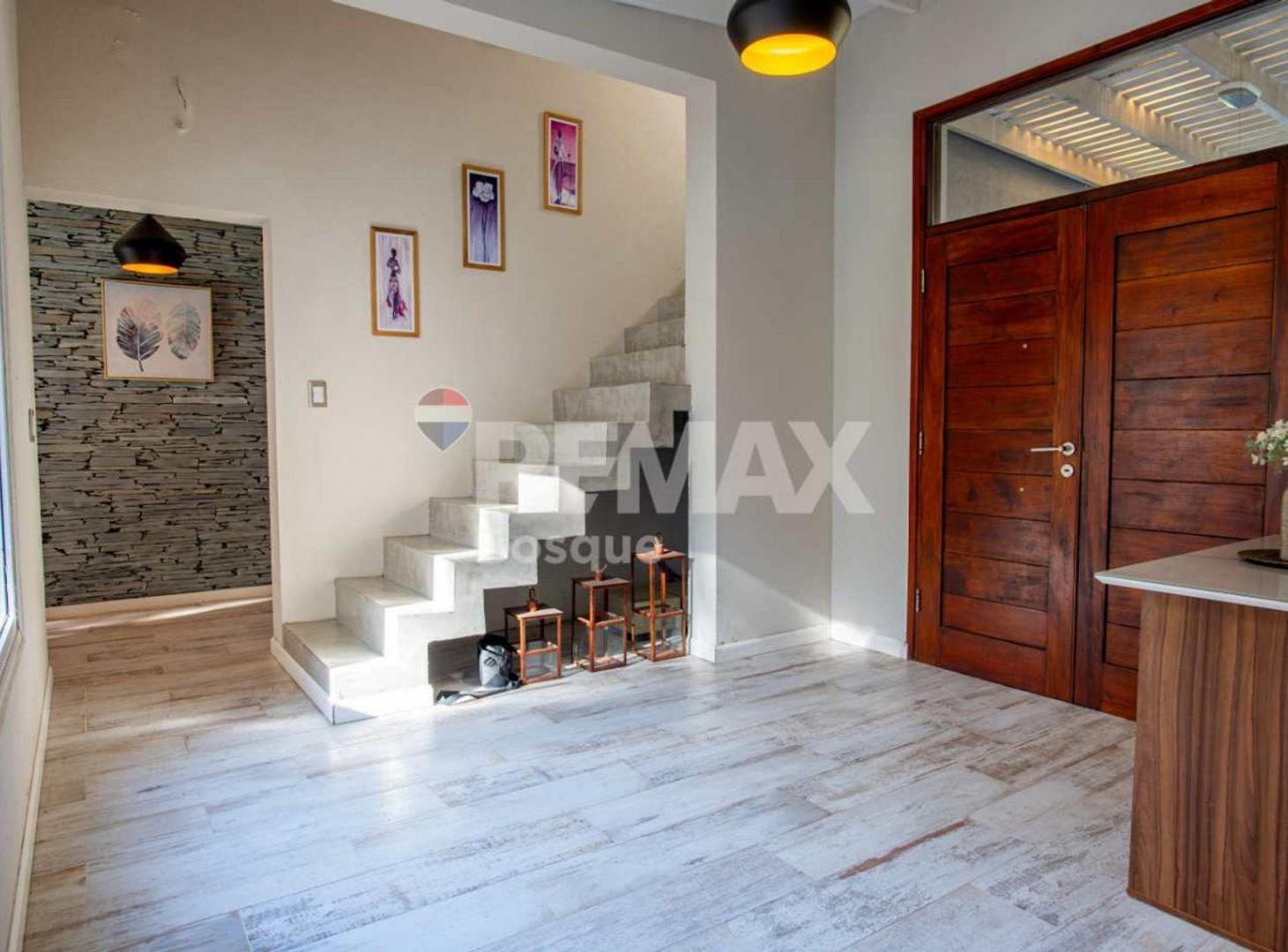 Foto de CASA VENTA COSTA ESMERALDA - FONDO LIBRE AL GOLF, imagen 1