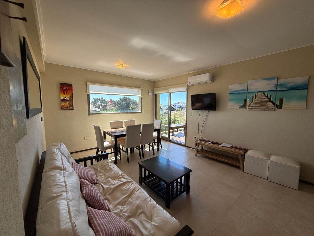 Foto de Departamento Venta Las Gaviotas frente al mar, imagen 1