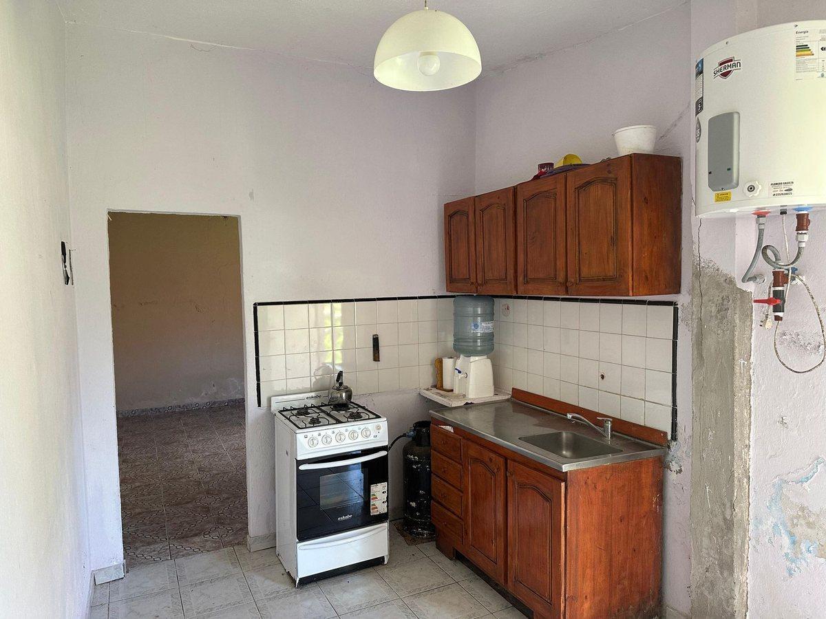 Foto de CASA EN VENTA MAR DE AJO CON AMPLIO PATIO, imagen 5