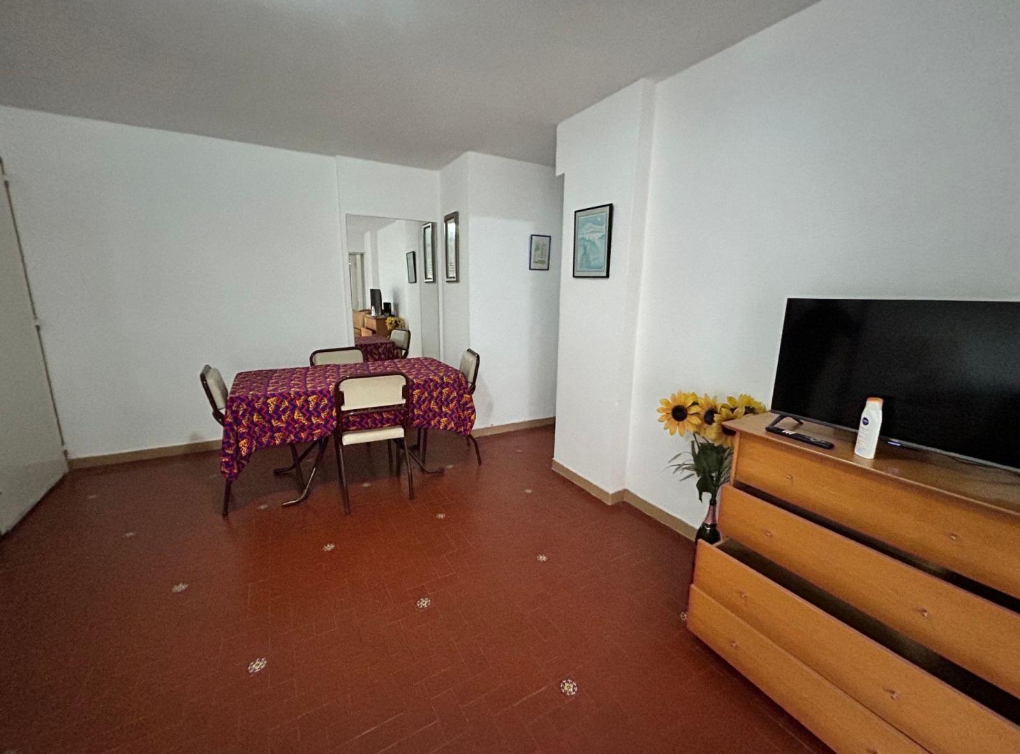 Foto de DEPARTAMENTO VENTA PINAMAR 2 AMB VISTA LATERAL MAR, imagen 1