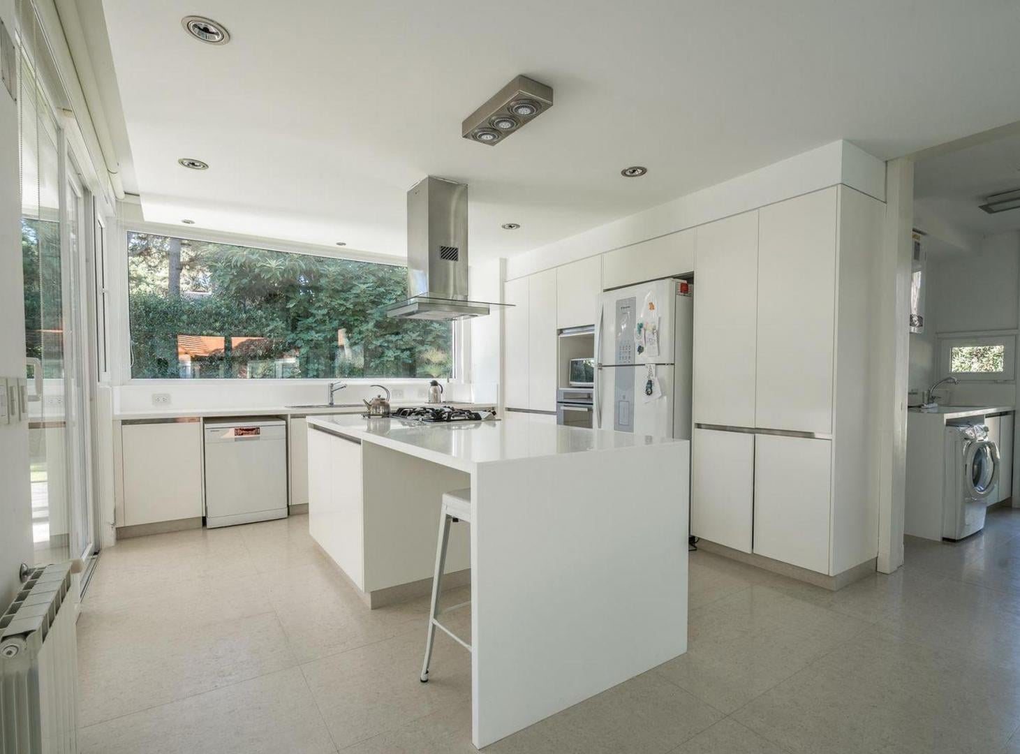 Foto de VENTA CASA 5 AMBIENTES PINAMAR NORTE, imagen 2