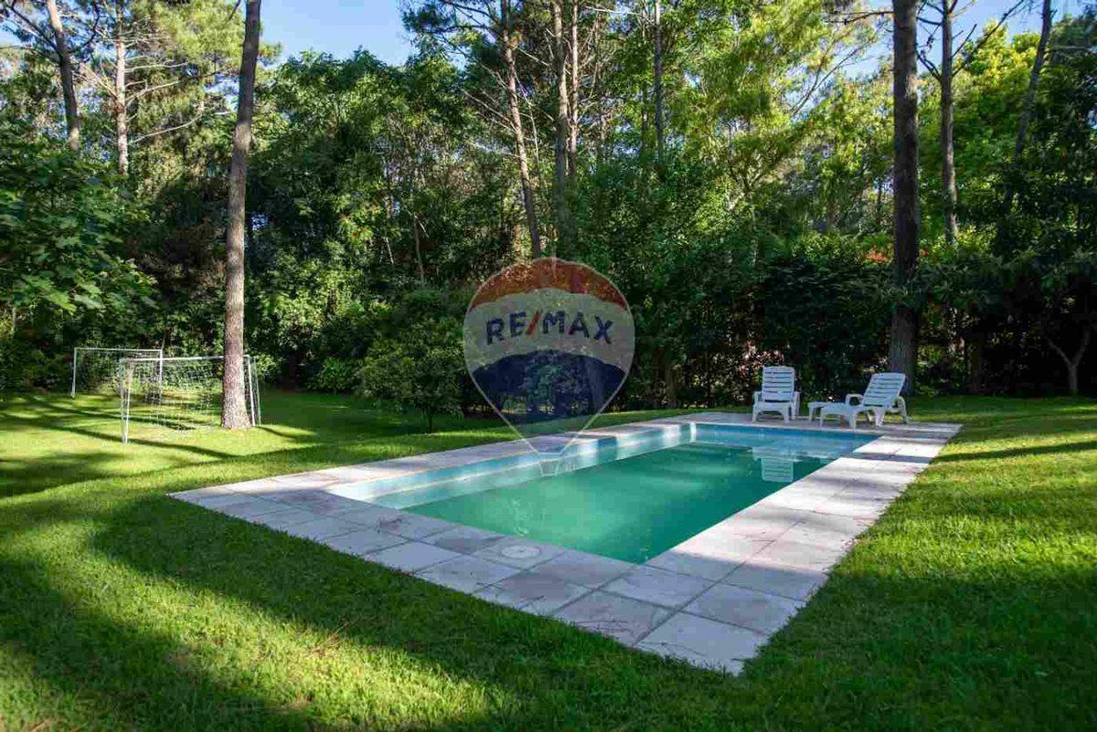 Foto de Casa Venta Carilo Piscina Climatizada Golf, imagen 5