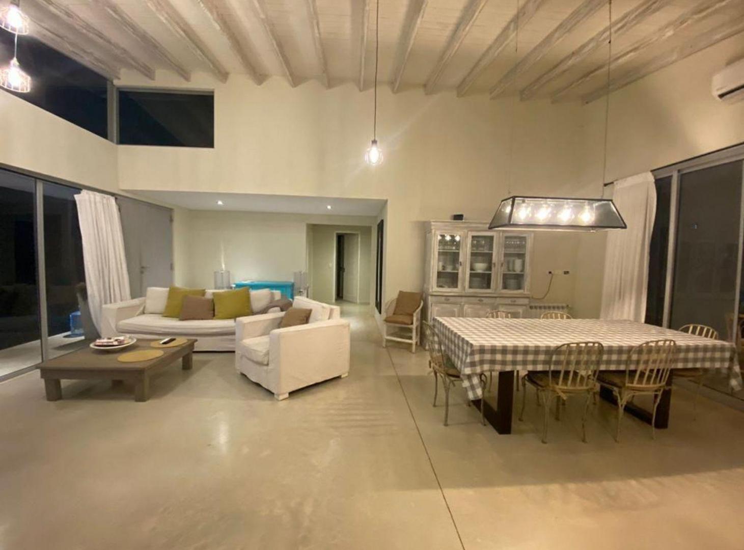 Foto de Venta casa Costa Esmeralda, imagen 2