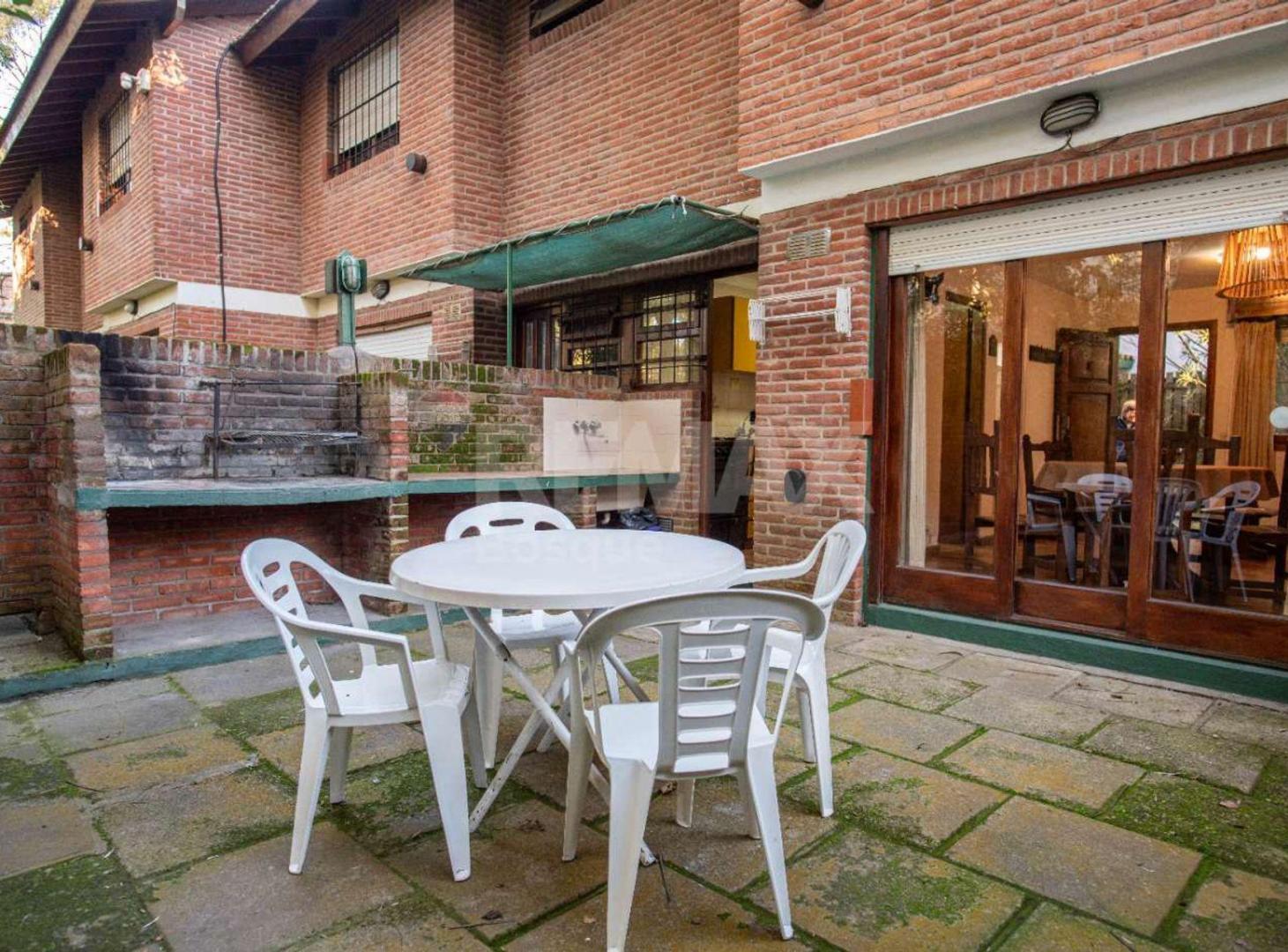 Foto de VENTA COMPLEJO DE DUPLEX EN PINAMAR - 4 UNIDADES, imagen 4