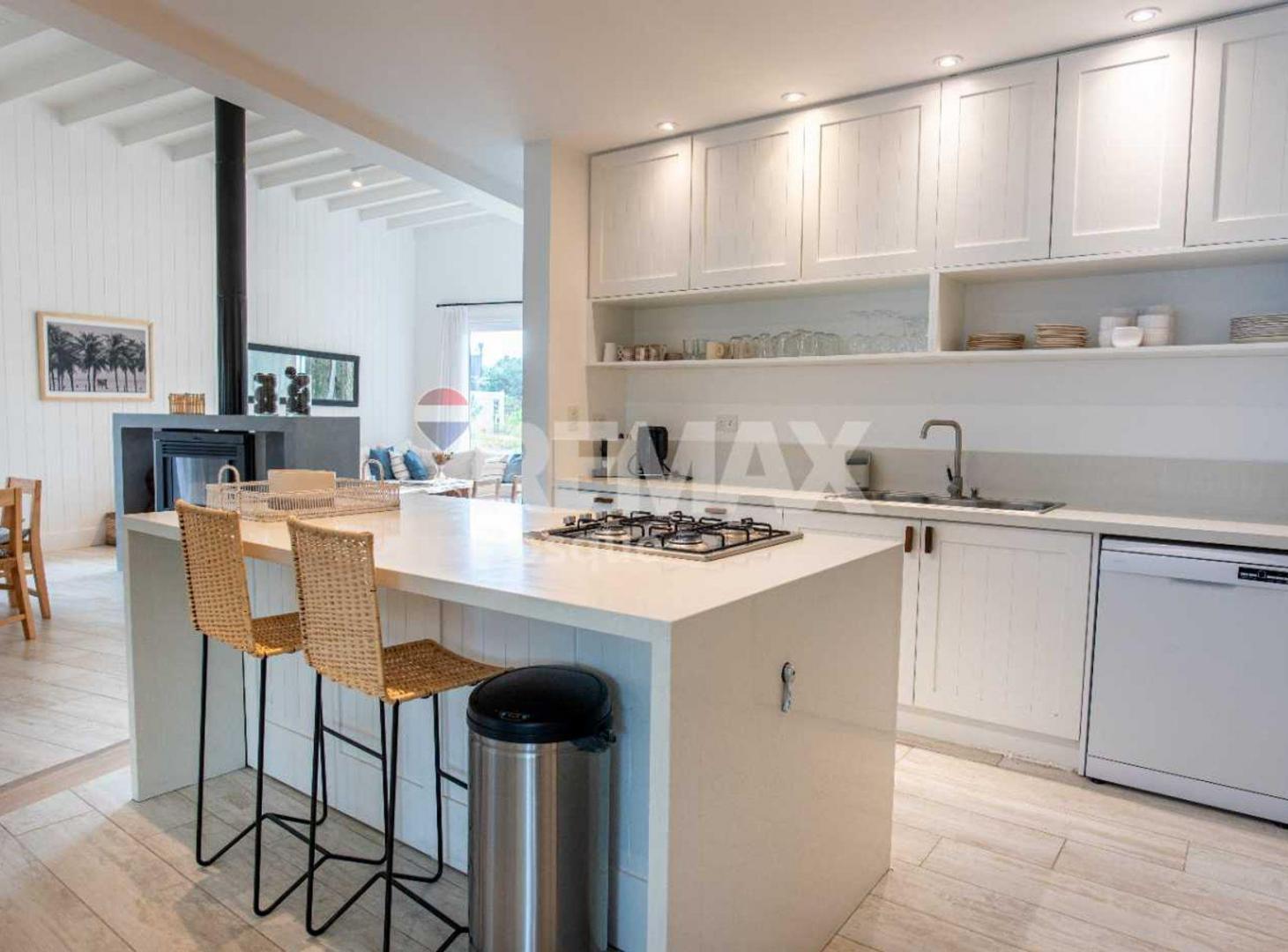 Foto de Casa Venta Costa Esmeralda, imagen 1