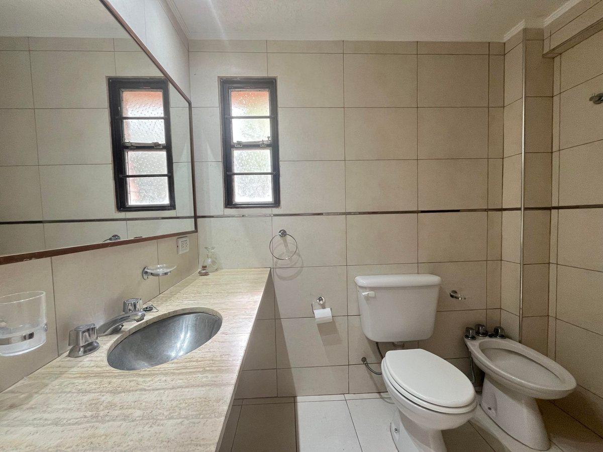 Foto de VENTA DE DEPARTAMENTO 2 AMBIENTES PINAMAR CENTRO, imagen 4