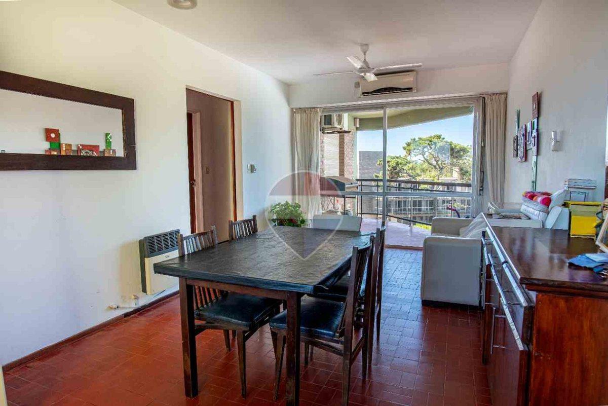 Foto de DEPARTAMENTO TRES AMBIENTES COCHERA CENTRO PINAMAR, imagen 3