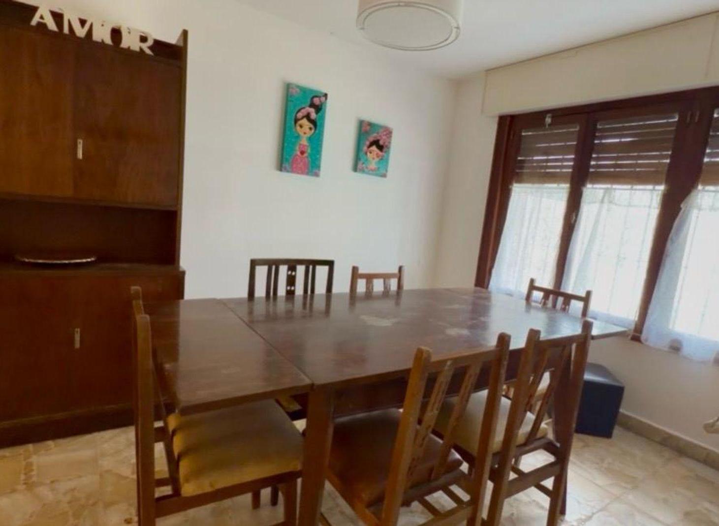 Foto de VENTA DE CHALET CON COCHERA CUBIERTA, imagen 1