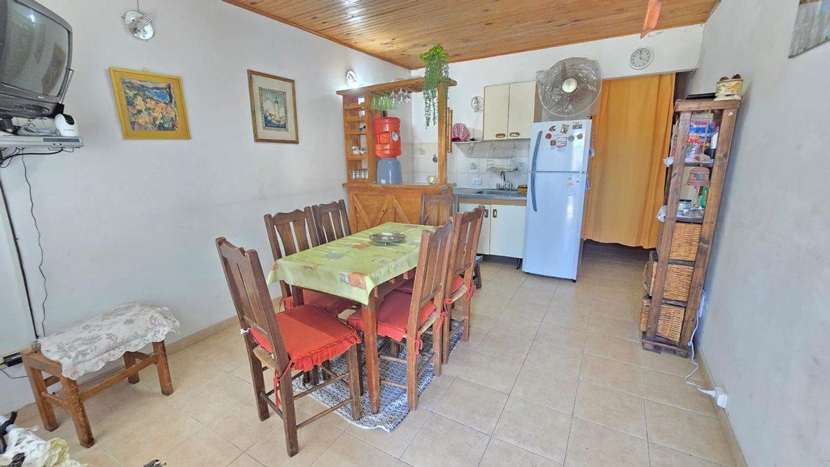Foto de DEPARTAMENTO VENTA EN MAR DEL TUYU CON GARAGE, imagen 4
