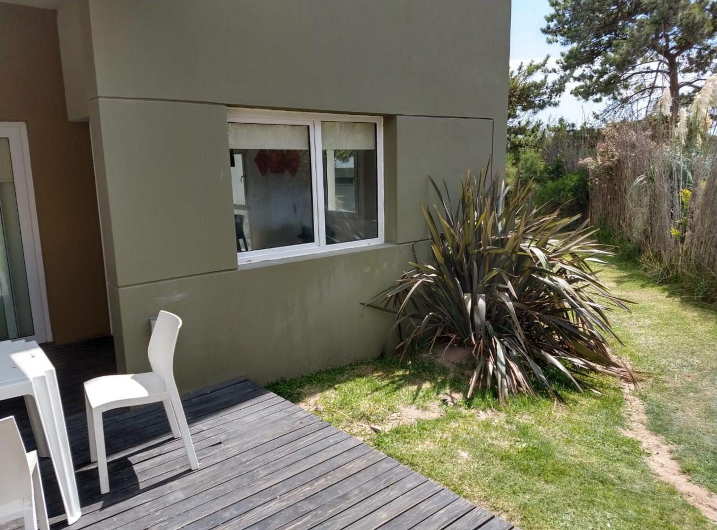 Foto de DEPARTAMENTO VENTA 2 AMBIENTES COCHERA GESELL, imagen 2