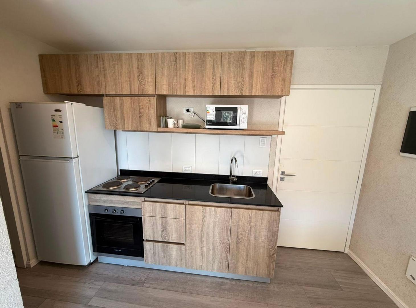 Foto de VENTA DEPARTAMENTO PINAMAR CENTRO 2 AMBIENTES, imagen 1