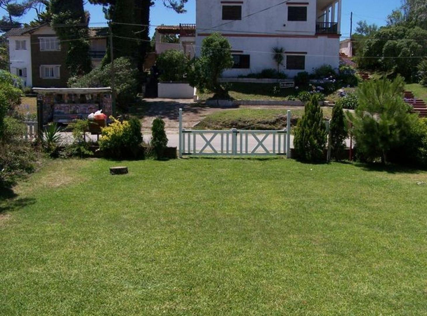 Foto de Venta Casa Pinamar en Lote Comercial — La Marejada, imagen 3