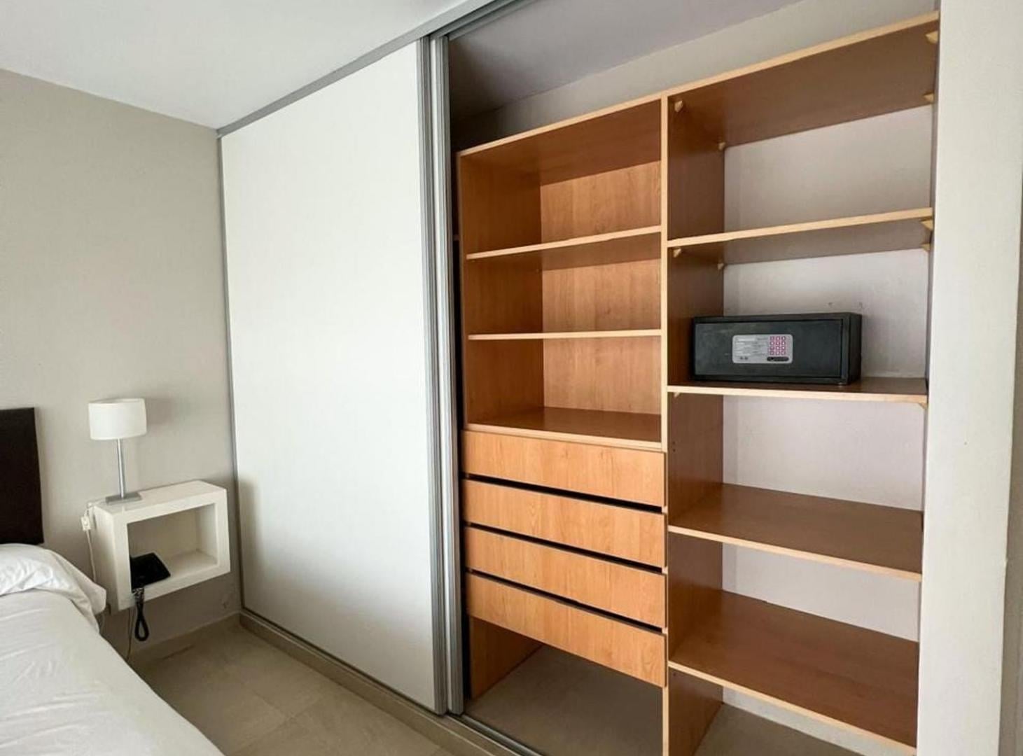 Foto de DEPARTAMENTO EN VENTA SALIDA DIRECTA AL MAR, imagen 3