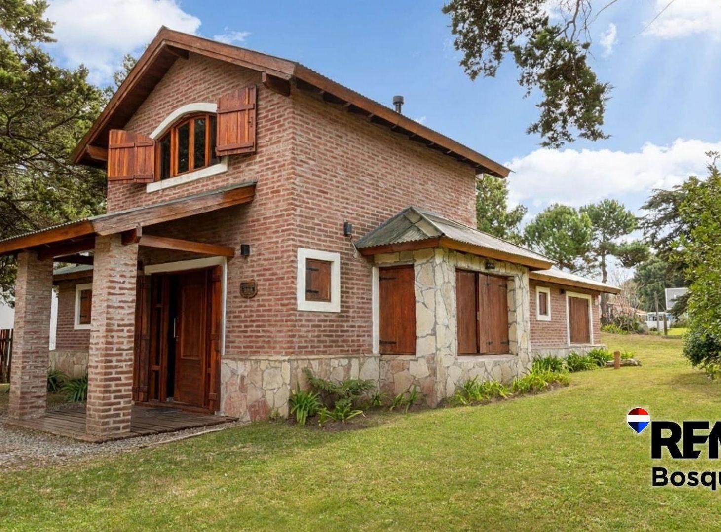 Foto de VENTA CASA VALERIA DEL MAR 4 AMBIENTES, imagen 3