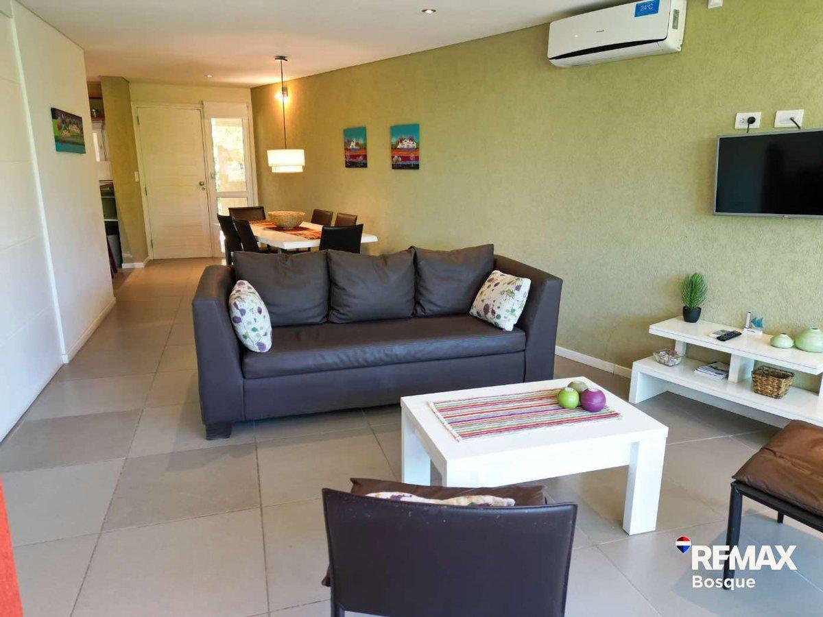 Foto de DEPARTAMENTO VENTA MAR DE LAS PAMPAS A MTS DEL MAR, imagen 4