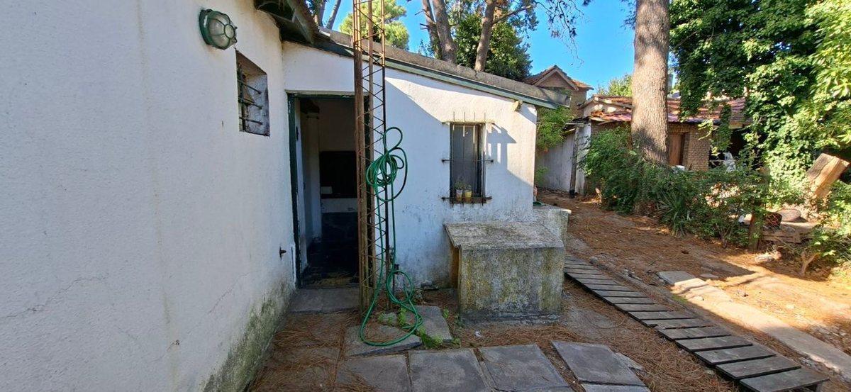 Foto de Casa en VENTA en Villa Gesell amplio Lote Propio, imagen 5