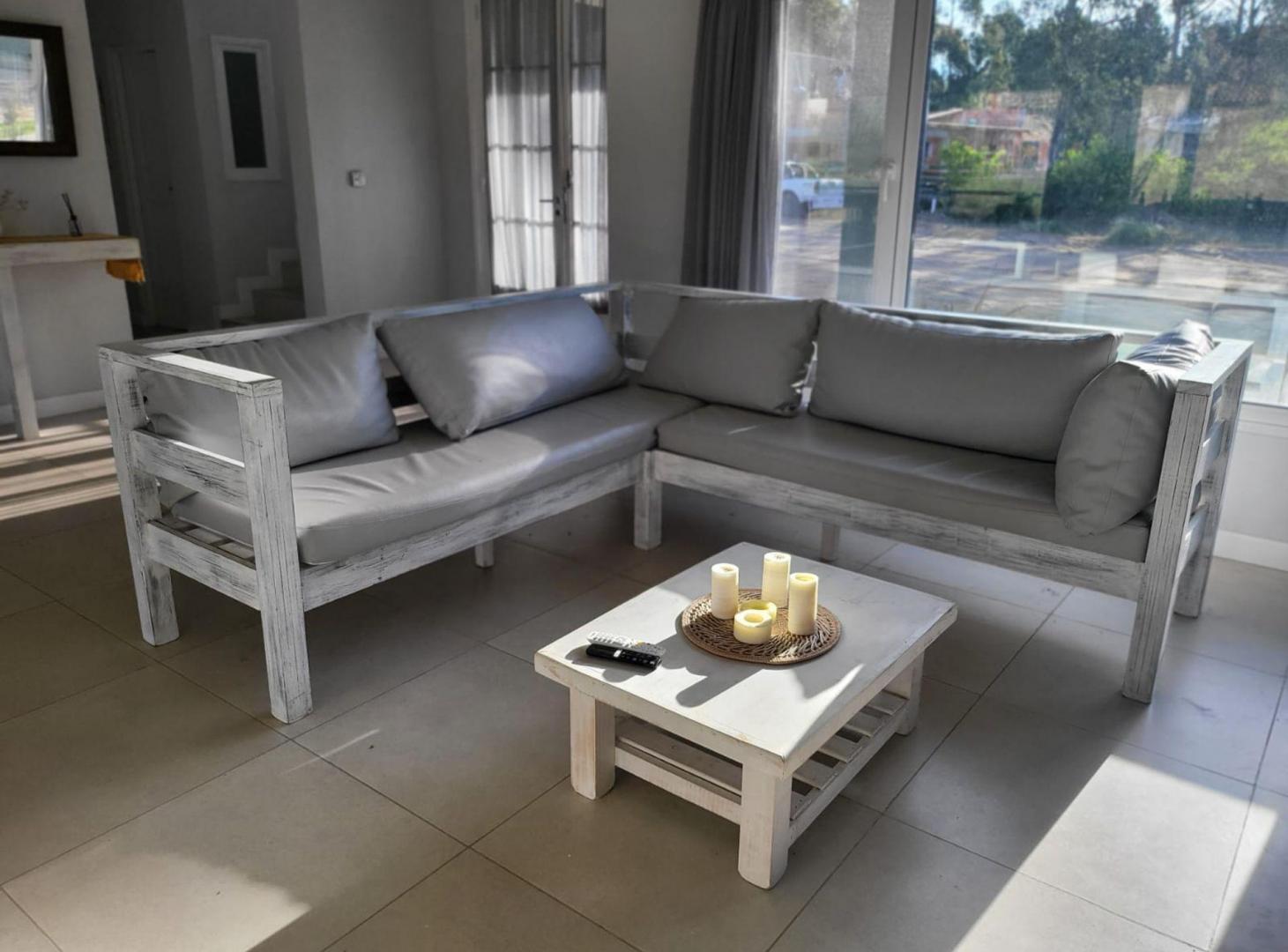 Foto de Casa Venta Costa Esmeralda con pileta toma permuta, imagen 4