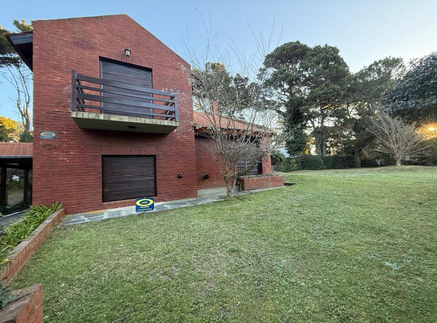 Foto de VENTA CASA 4 AMBIENTES GARAGE PINAMAR, imagen 4