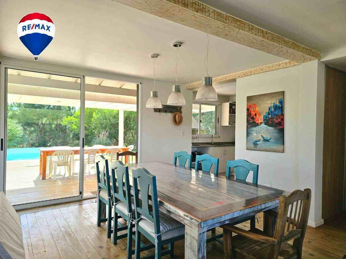 Foto de CASA VENTA COSTA ESMERALDA 5 AMBIENTES, imagen 3