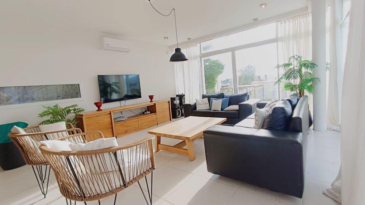 Foto de Venta casa Costa Esmeralda, imagen 2