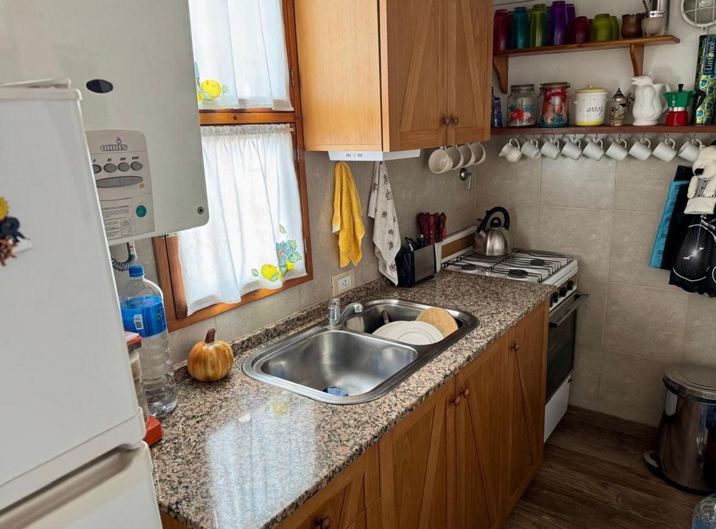 Foto de DUPLEX VENTA PINAMAR 4 AMB COCHERA APTO CREDITO, imagen 4