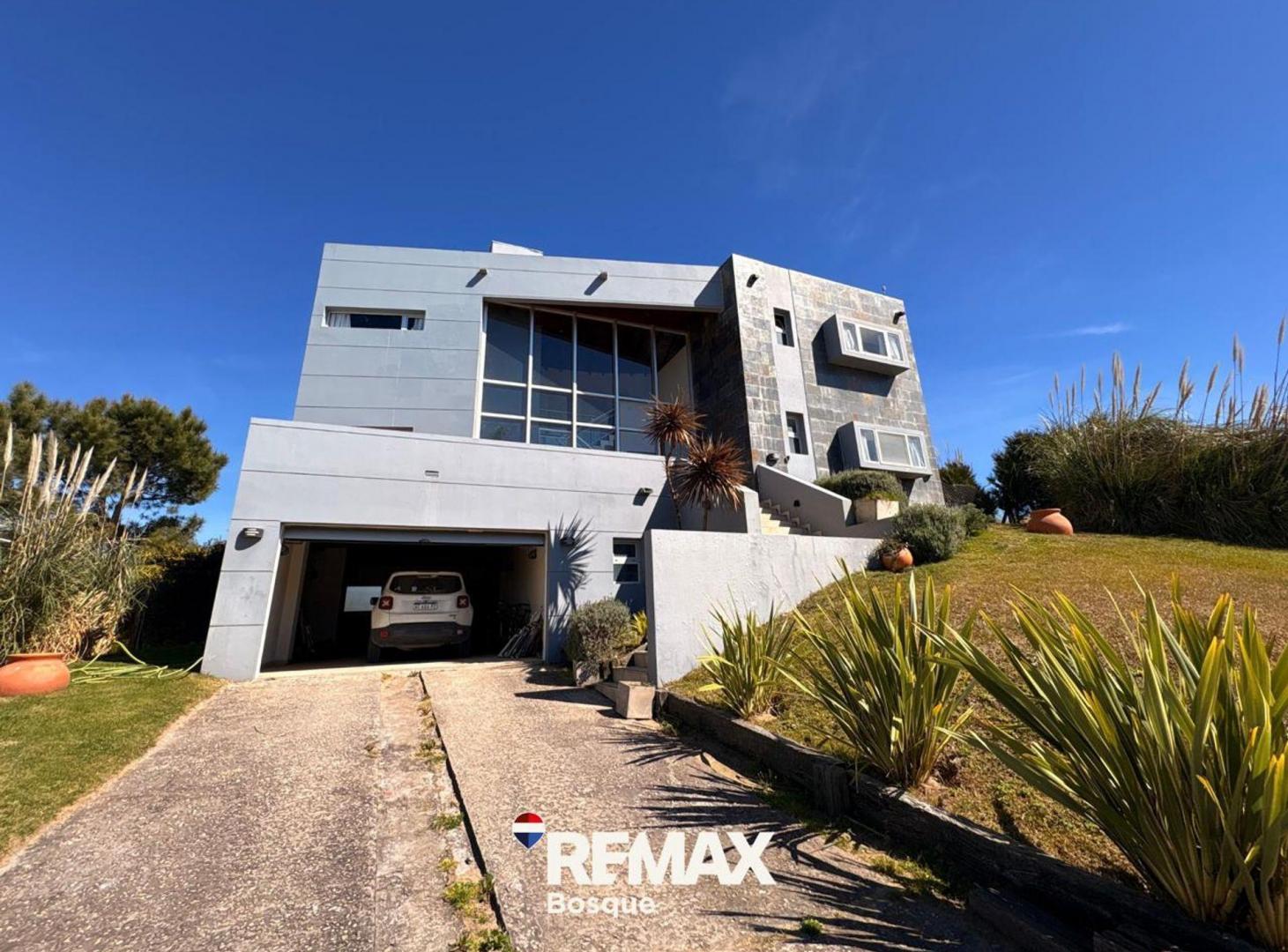 Foto de CASA EN VENTA COSTA ESMERALDA, GOLF 1, LOTE 133, imagen 1