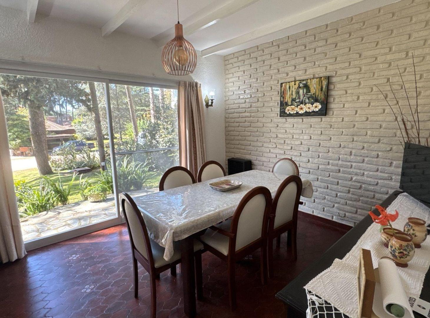 Foto de Casa en Venta en Pinamar Zona Golf nuevo, imagen 3