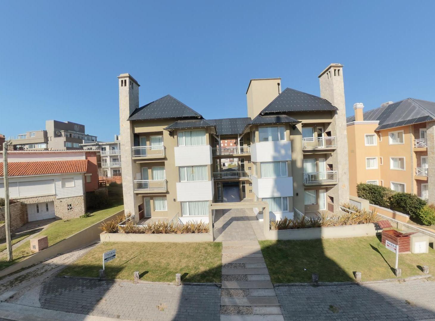 Foto de DEPARTAMENTO EN VENTA PINAMAR, imagen 2