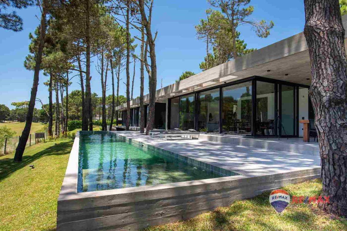 Foto de CASA EN VENTA ISLA DEL GOLF PINAMAR 4 DORMITORIOS, imagen 3